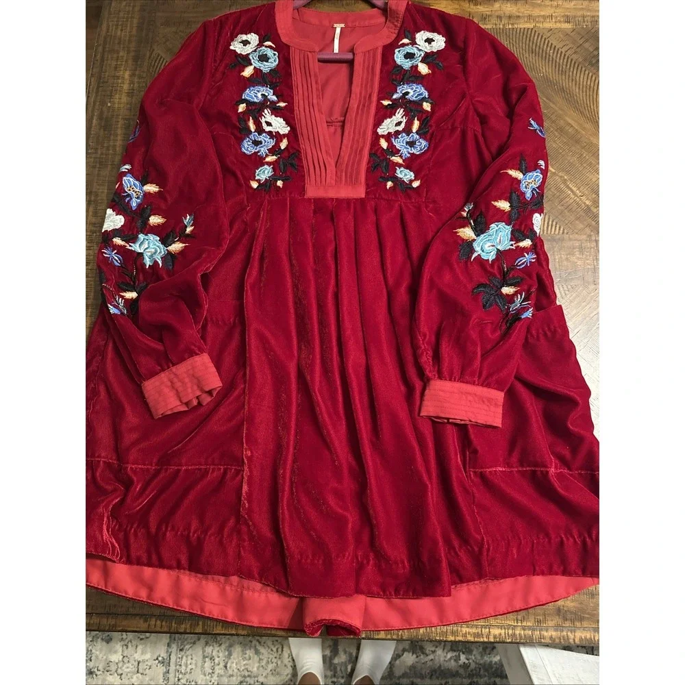 Free People Red Velvet Mini Dress Embroidered Details Size Small - Picture 10 of 13